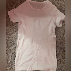 White Lululemon Swiftly Tech